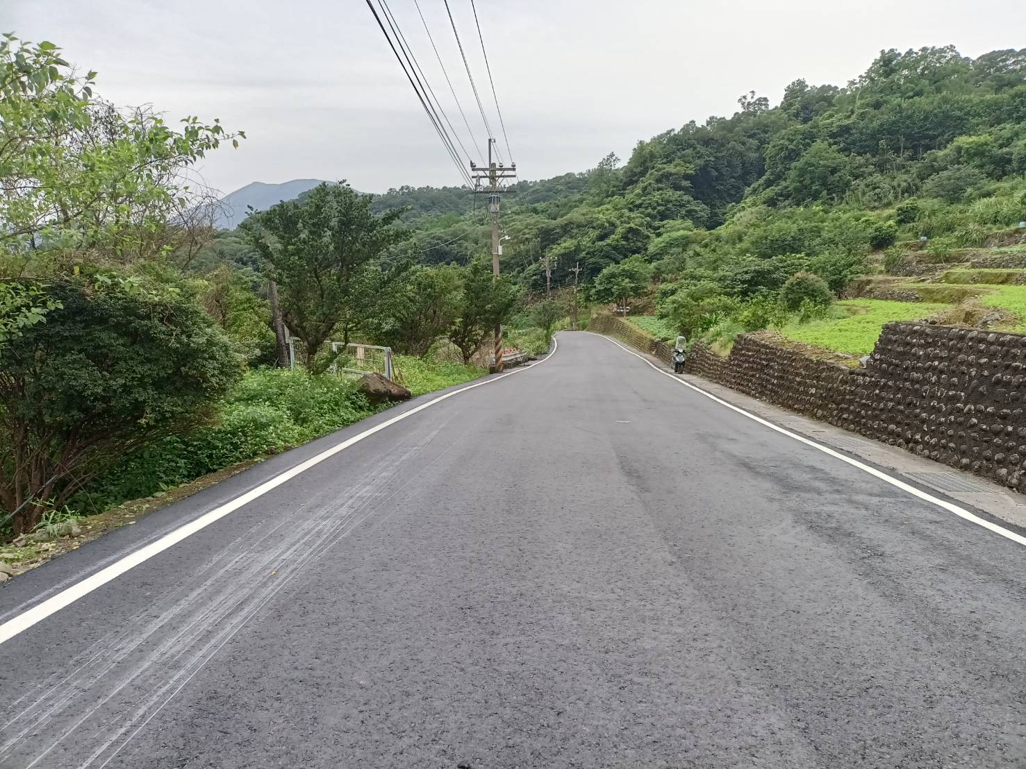 兩湖里北25區道施工改善後現況2