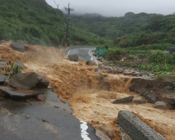 磺溪橋 永興里濆水路道路中斷